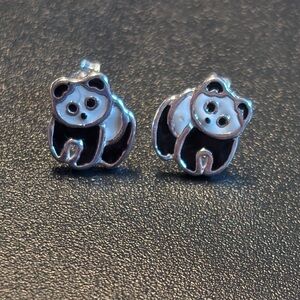 Adorable New 925 Sterling Silver Enamel Panda Kids Earrings
